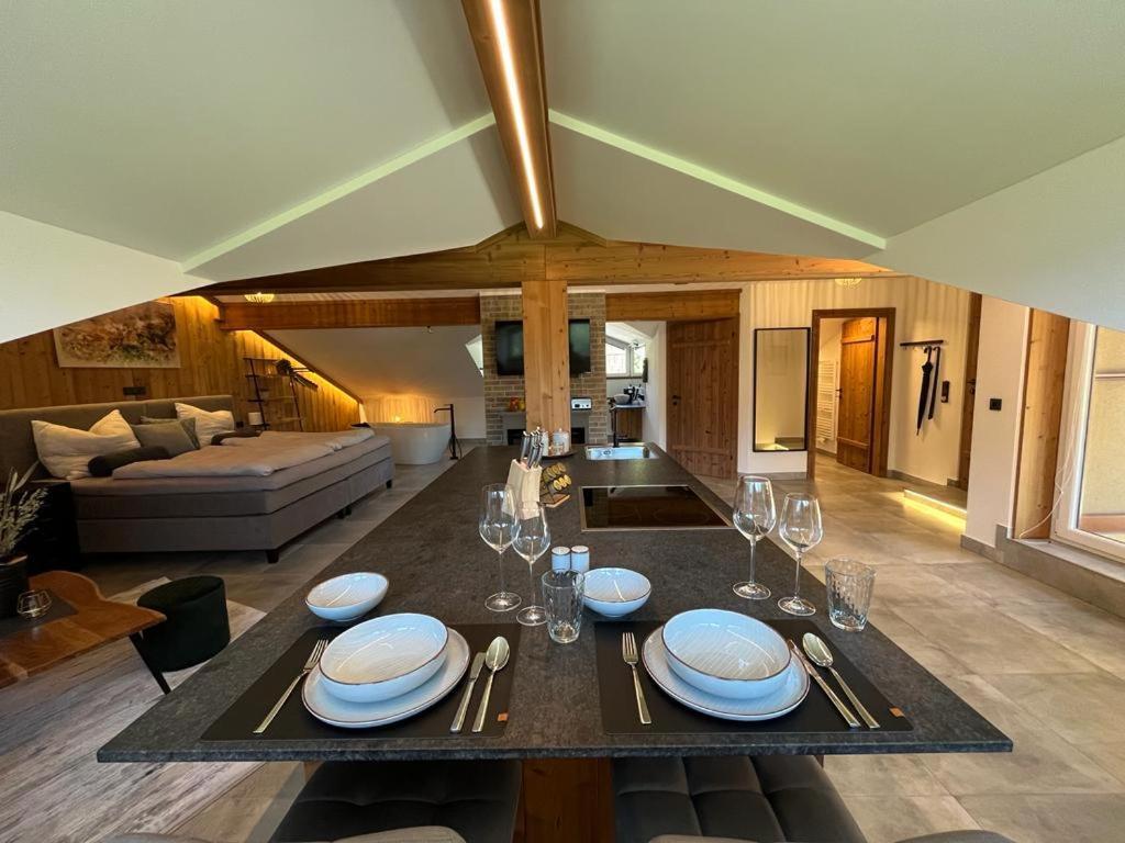 Bauernhof-Loft Edtgut Apartman Guggenthal Kültér fotó