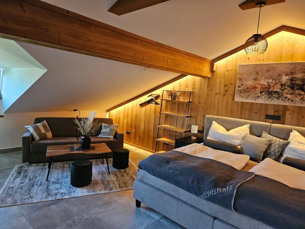Bauernhof-Loft Edtgut Apartman Guggenthal Kültér fotó